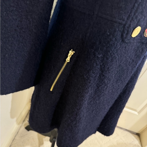Guess top of the line Navy wool blend coat with golden zippers & buttons size L - Picture 3 of 12